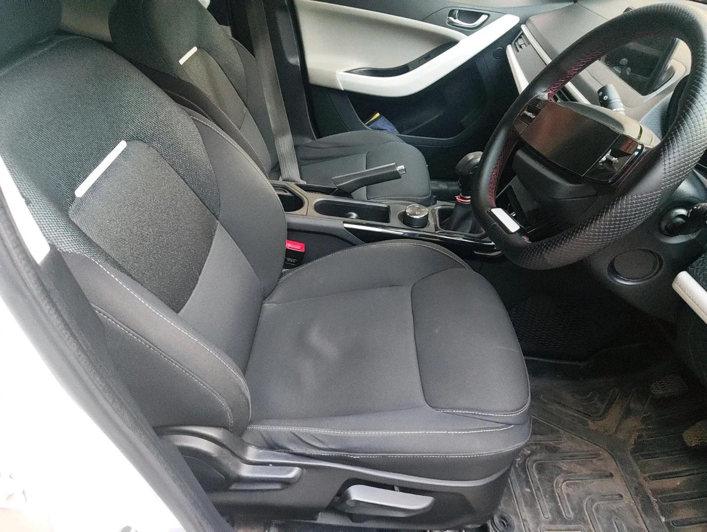 2023 Tata NEXON CREATIVE 1.2 REVOTRON 6MT, Petrol, Manual, 54,907 km, interior