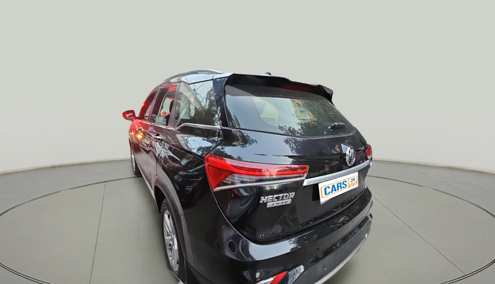2021 MG HECTOR PLUS SUPER 1.5 PETROL TURBO HYBRID MT 7-STR, Petrol, Manual, 39,978 km, exterior