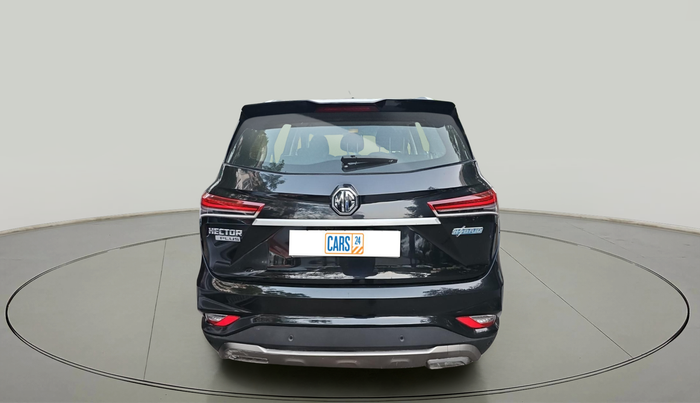 2021 MG HECTOR PLUS SUPER 1.5 PETROL TURBO HYBRID MT 7-STR, Petrol, Manual, 39,978 km, exterior