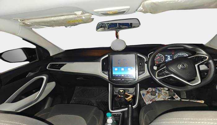 2021 MG HECTOR PLUS SUPER 1.5 PETROL TURBO HYBRID MT 7-STR, Petrol, Manual, 39,978 km, interior