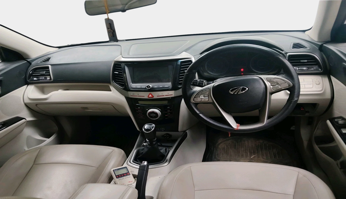 2022 Mahindra XUV300 W8 1.2 PETROL, Petrol, Manual, 46,804 km, interior