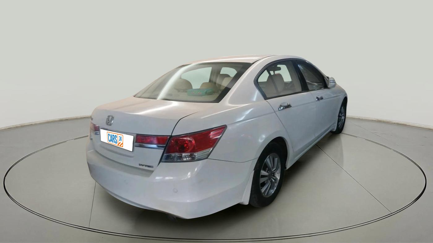 2011 Honda Accord 2.4L I-VTEC AT, Petrol, Automatic, 1,20,541 km, exterior
