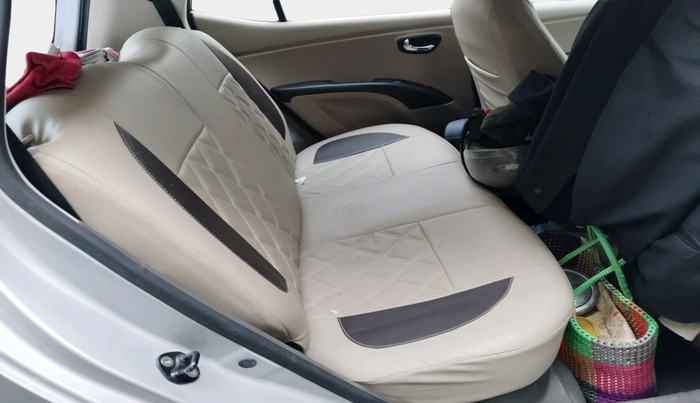 2015 Hyundai Grand i10 SPORTZ 1.2 KAPPA VTVT, Petrol, Manual, 13,712 km, interior