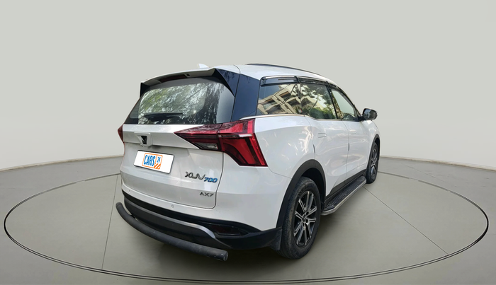 2021 Mahindra XUV700 AX 7 P AT 7 STR, Petrol, Automatic, 71,135 km, exterior