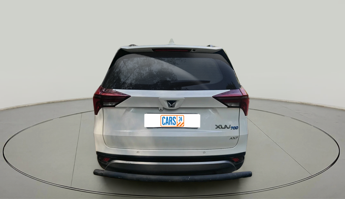 2021 Mahindra XUV700 AX 7 P AT 7 STR, Petrol, Automatic, 71,135 km, exterior