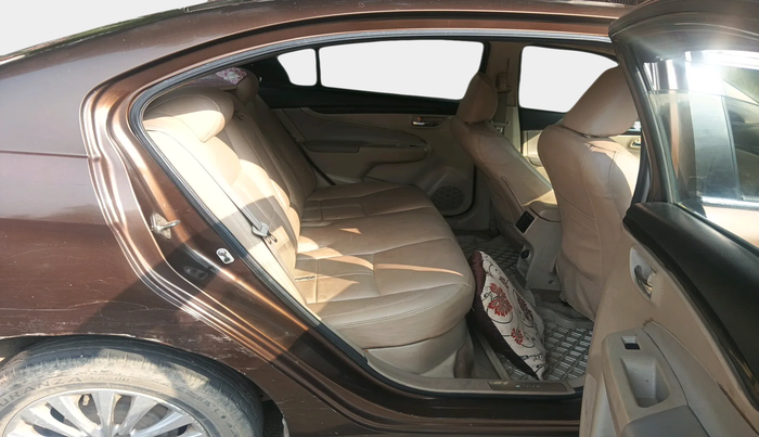 2016 Maruti Ciaz VXI+, Petrol, Manual, 1,23,167 km, interior