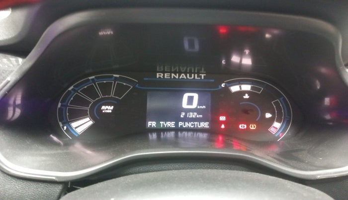 2025 Renault TRIBER RXT, Petrol, Manual, 2,132 km, interior