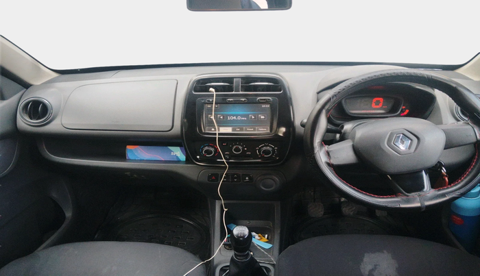 2016 Renault Kwid RXT 0.8, Petrol, Manual, 2,04,832 km, interior