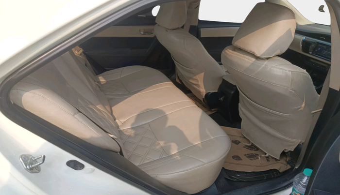 2014 Toyota Corolla Altis G PETROL, Petrol, Manual, 85,920 km, interior