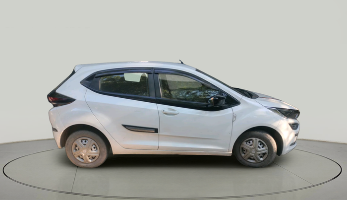 2022 Tata ALTROZ XE PETROL, Petrol, Manual, 39,181 km, exterior