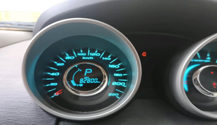 2016 Mahindra XUV500 W6 AT 1.99, Diesel, Automatic, 82,800 km, interior