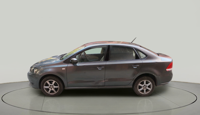 2013 Volkswagen Vento HIGHLINE 1.6 MPI, Petrol, Manual, 98,915 km, exterior