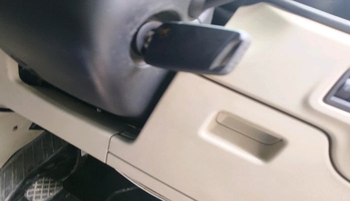 2022 Skoda SLAVIA ACTIVE 1.0L TSI MT, Petrol, Manual, 31,563 km, interior