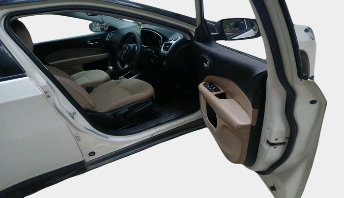 2017 Jeep Compass LONGITUDE 2.0 DIESEL, Diesel, Manual, 85,456 km, interior