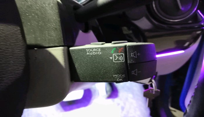 2019 Renault Duster RXS OPT CVT, Petrol, Automatic, 1,03,752 km, interior