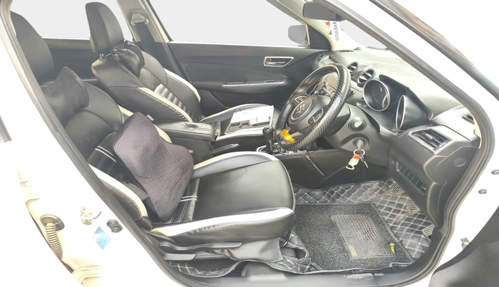 2020 Maruti Swift VXI, Petrol, Manual, 71,747 km, interior