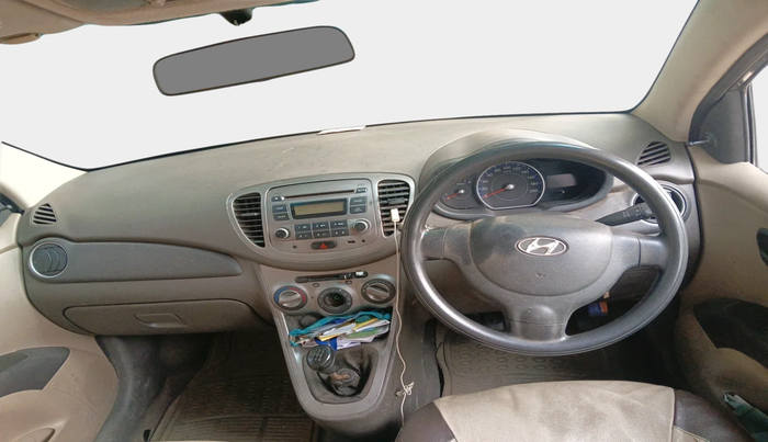 2013 Hyundai i10 ERA 1.1, Petrol, Manual, 1,07,311 km, interior