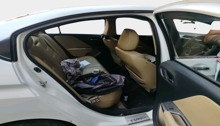 2019 Honda City 1.5L I-VTEC ZX, Petrol, Manual, 1,27,606 km, interior