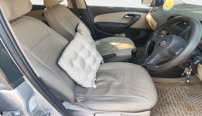 2011 Volkswagen Polo COMFORTLINE 1.2L PETROL, Petrol, Manual, 64,179 km, interior