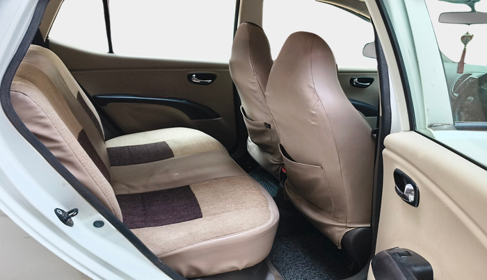 2011 Hyundai i10 MAGNA 1.1, Petrol, Manual, 36,162 km, interior