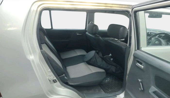 2011 Maruti Wagon R 1.0 LXI, Petrol, Manual, 64,176 km, interior