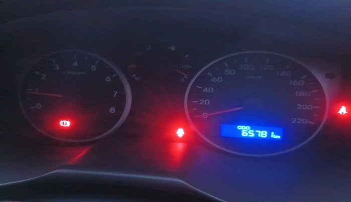 2013 Hyundai i20 SPORTZ 1.2, Petrol, Manual, 65,781 km, interior