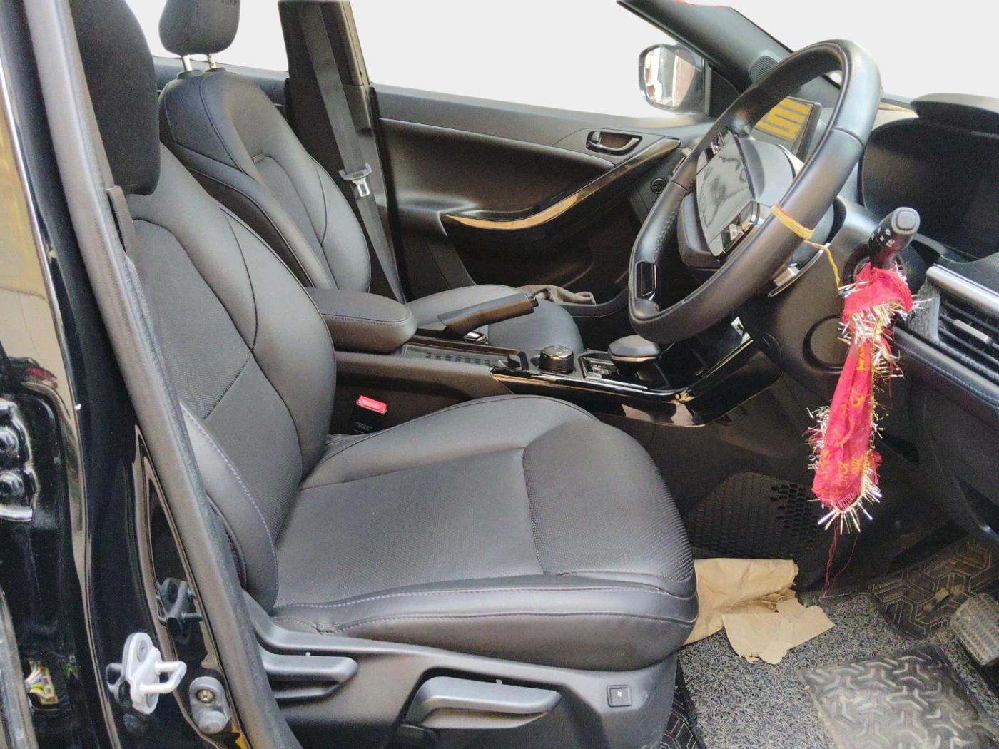2024 Tata NEXON Fearless Plus S 1.2 Revotron 7DCA Dark Edition, Petrol, Automatic, 7,505 km, interior
