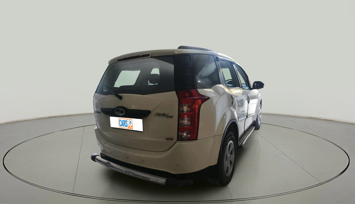 2017 Mahindra XUV500 W6 AT 1.99, Diesel, Automatic, 1,45,319 km, exterior