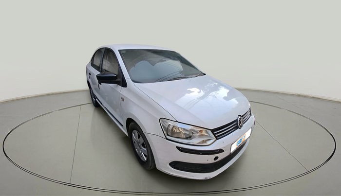 2011 Volkswagen Vento COMFORTLINE 1.6, Petrol, Manual, 65,298 km, exterior