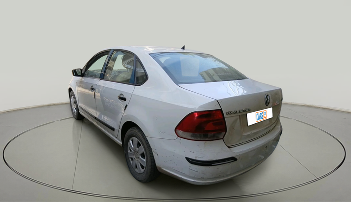 2011 Volkswagen Vento COMFORTLINE 1.6, Petrol, Manual, 65,298 km, exterior