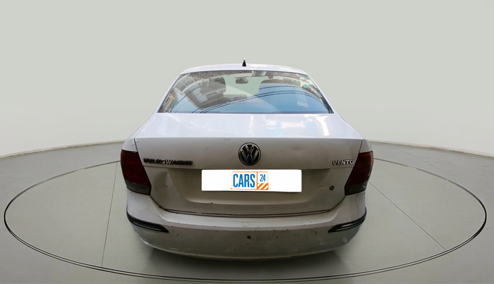 2011 Volkswagen Vento COMFORTLINE 1.6, Petrol, Manual, 65,298 km, exterior