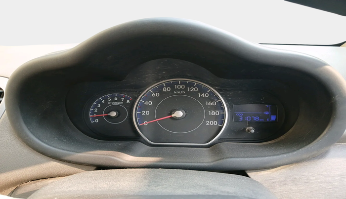 2012 Hyundai i10 MAGNA 1.2, Petrol, Manual, 31,078 km, interior