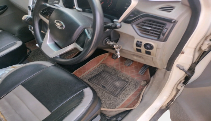 2016 Mahindra Kuv100 K6 PLUS D 6 STR, Diesel, Manual, 90,149 km, interior