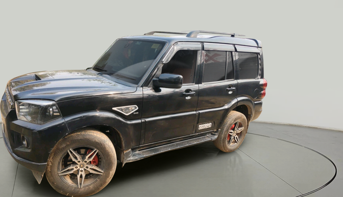2018 Mahindra Scorpio S7, Diesel, Manual, 49,831 km, exterior