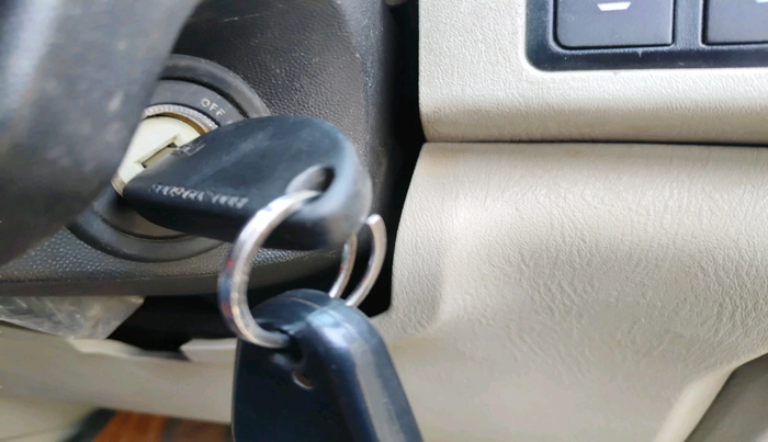 2018 Mahindra Scorpio S7, Diesel, Manual, 49,831 km, interior