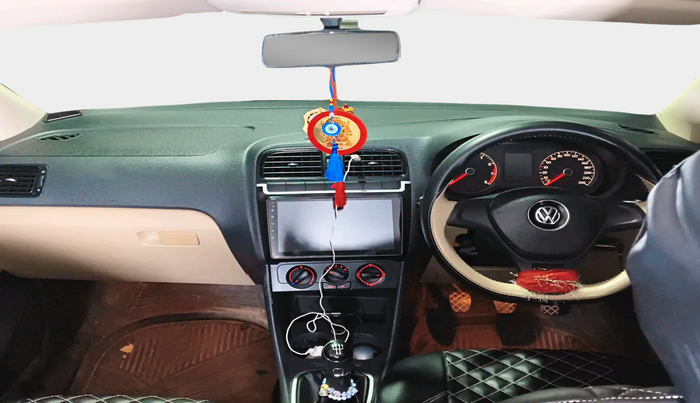 2016 Volkswagen Ameo COMFORTLINE 1.2L, Petrol, Manual, 37,363 km, interior