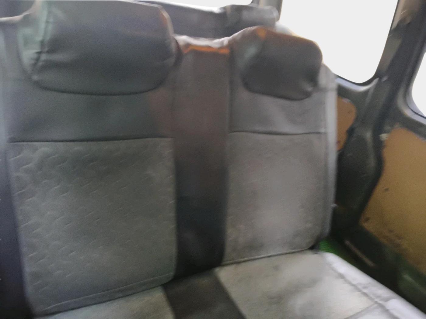 2018 Maruti Eeco 7 STR, CNG, Manual, 73,785 km, interior