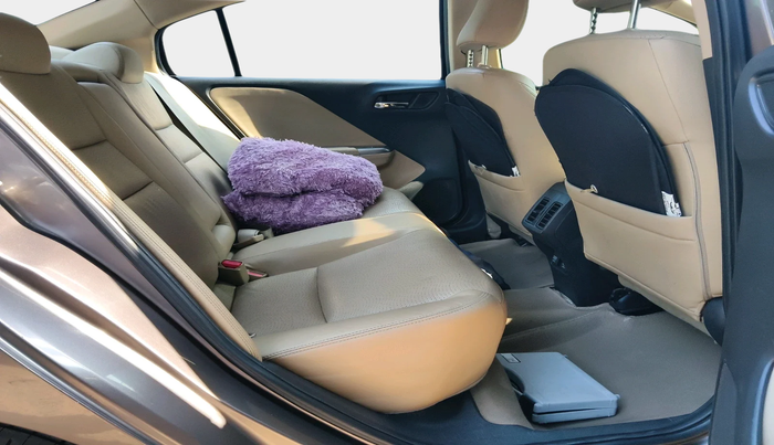 2015 Honda City 1.5L I-VTEC VX, Petrol, Manual, 50,905 km, interior