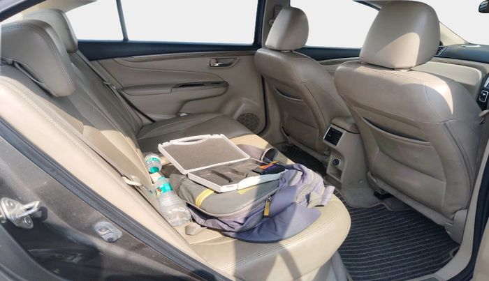 2019 Maruti Ciaz ALPHA 1.5 SHVS PETROL, Petrol, Manual, 45,202 km, interior