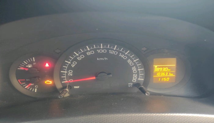 2017 Maruti Swift LXI (O), CNG, Manual, 1,03,631 km, interior