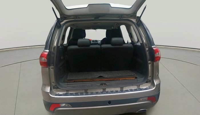 2017 Tata Hexa XTA 4X2 6 STR, Diesel, Automatic, 1,86,053 km, exterior