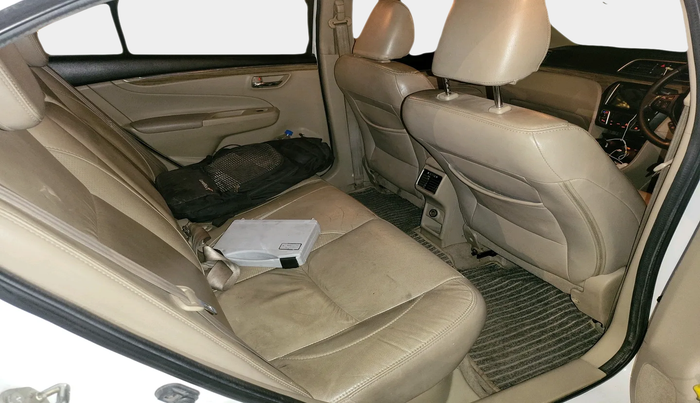 2018 Maruti Ciaz ALPHA  AT 1.5 SHVS PETROL, Petrol, Automatic, 1,32,298 km, interior