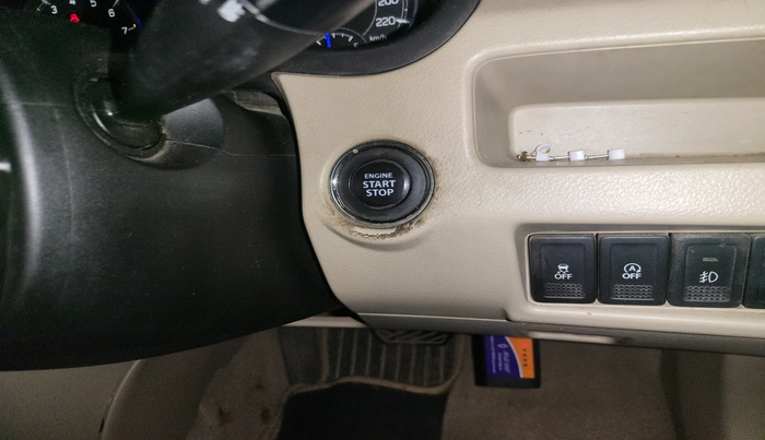 2018 Maruti Ciaz ALPHA  AT 1.5 SHVS PETROL, Petrol, Automatic, 1,32,298 km, interior