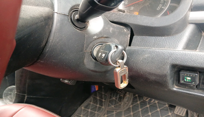 2014 Maruti Swift VXI, Petrol, Manual, 1,06,022 km, interior