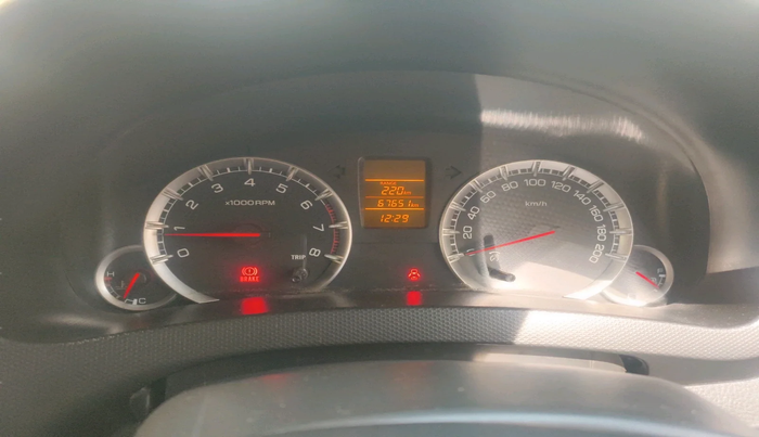 2016 Maruti Swift VXI, Petrol, Manual, 67,651 km, interior