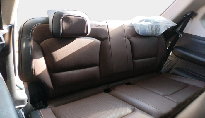 2022 Mahindra SCORPIO-N Z8 L DIESEL AT 4WD 7 STR, Diesel, Automatic, 47,484 km, interior