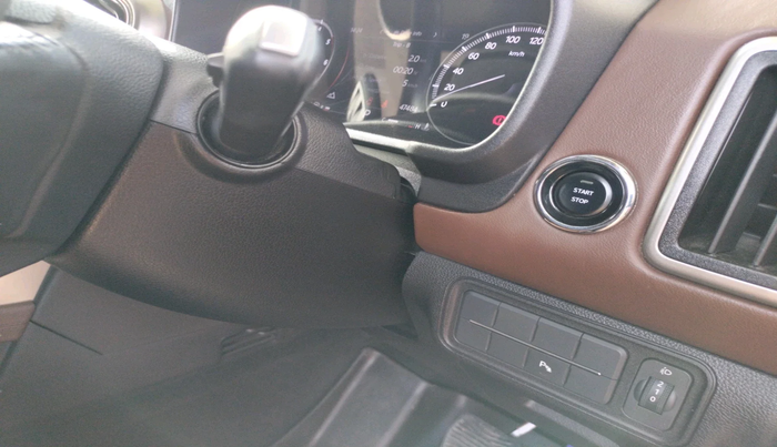 2022 Mahindra SCORPIO-N Z8 L DIESEL AT 4WD 7 STR, Diesel, Automatic, 47,484 km, interior