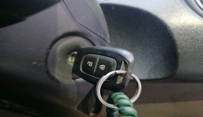 2018 Renault Duster 110 PS RXZ 4X2 AMT DIESEL, Diesel, Automatic, 1,37,740 km, interior