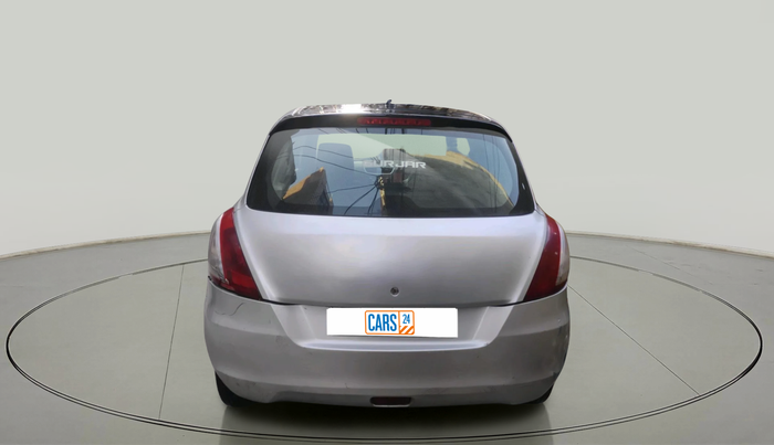 2013 Maruti Swift VXI, CNG, Manual, 1,34,332 km, exterior