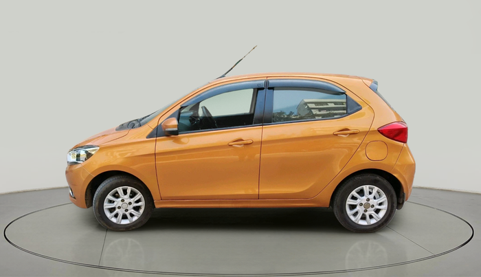 2018 Tata Tiago XZ PETROL, Petrol, Manual, 58,696 km, exterior